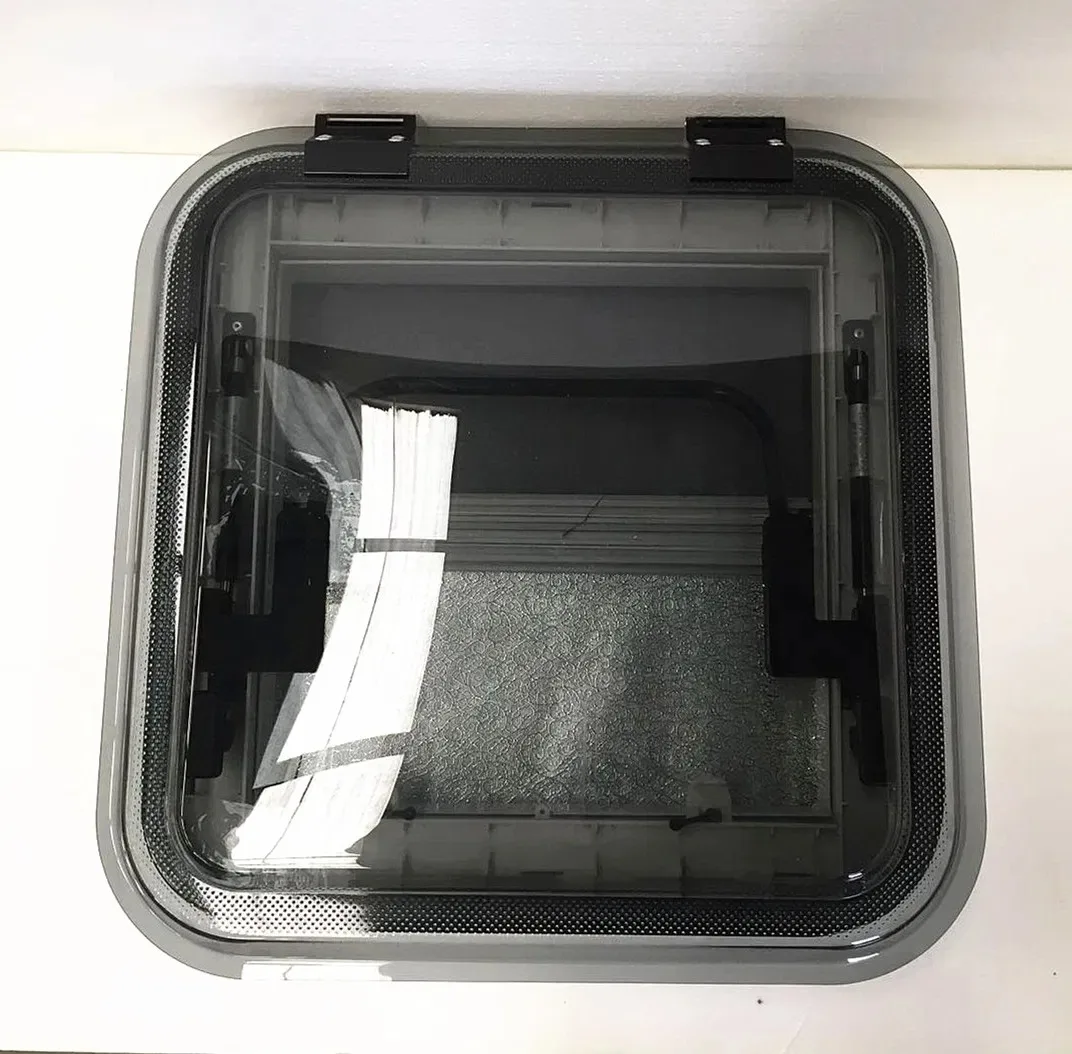 

ATVAluminum Frame Caravan 4r70 RV Skylight Sunroof For Camping Ventilation