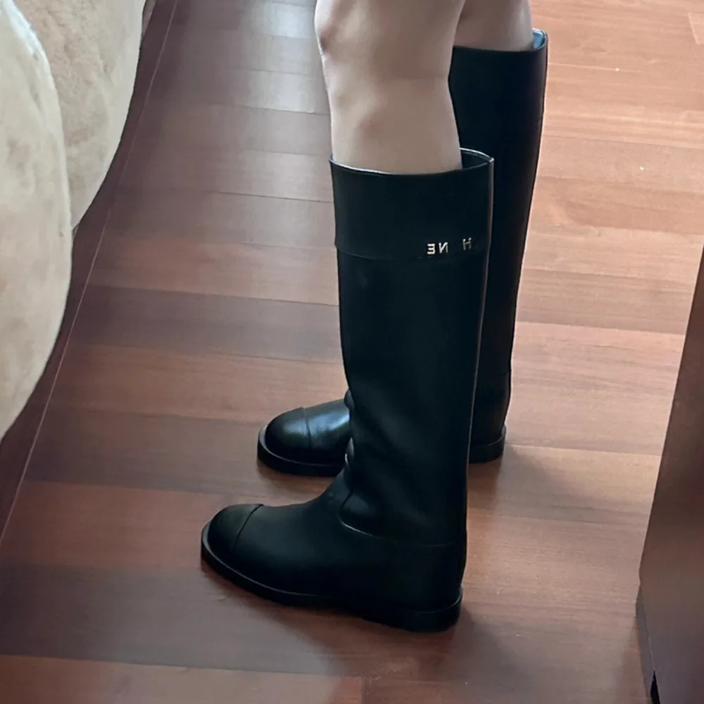 

NIGO Black Leather Inner Height Boots Female Spring And Autumn Temperament Fashion In The Heel And Knee Boots #NGSH1184