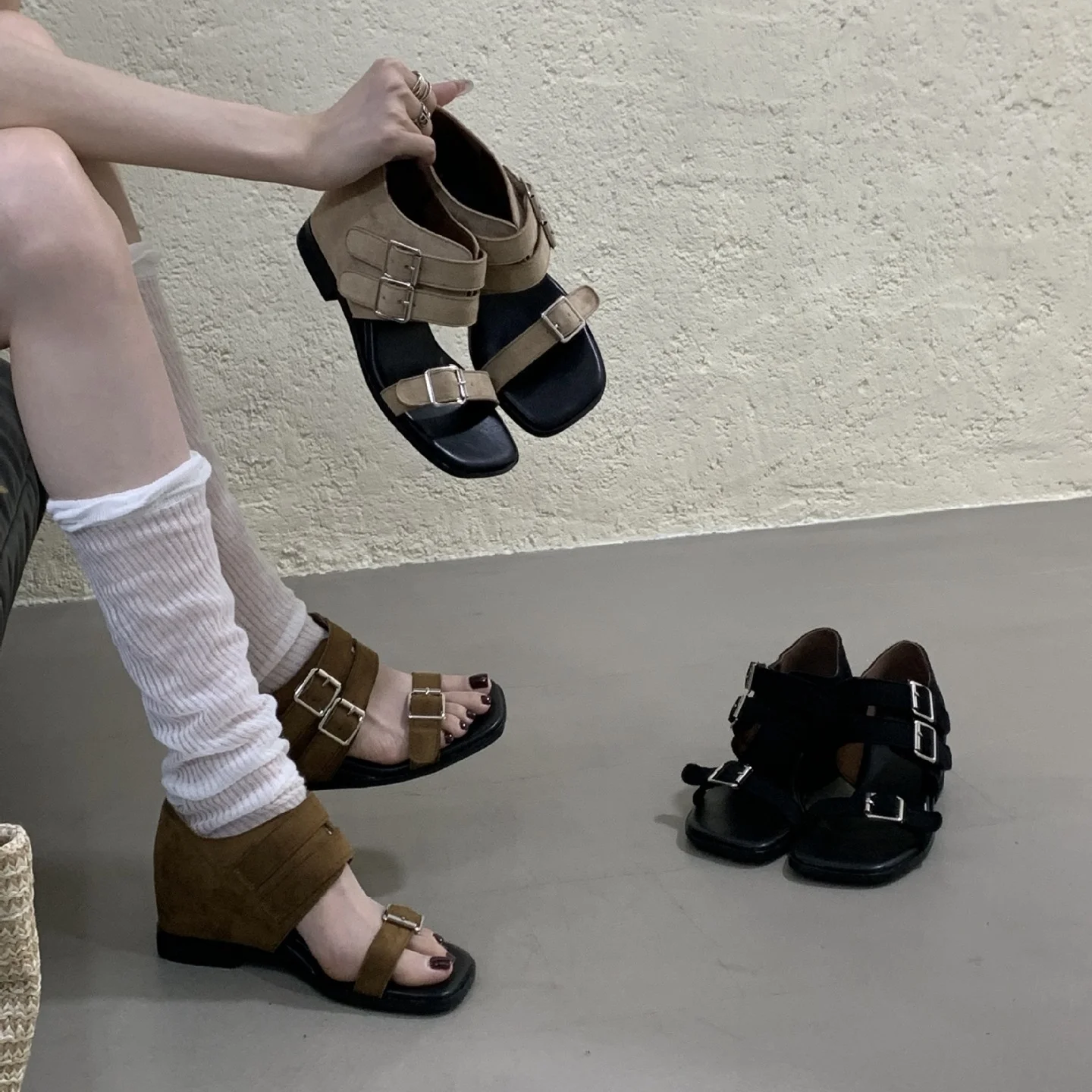 

Footwear Female Square Heels Sandals Shoes for Women Square Toe Fashion Buckle Strap Ladies Heeled Sandals Shoes Design Pumps