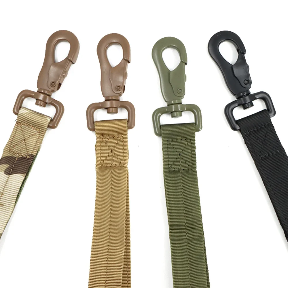 Taktische Hundeleine, verstellbar, mit Schnellverschluss, elastisches Seil mit 2 Griffen, robuste Hundeleine für den militärischen Einsatz. – Detail 6