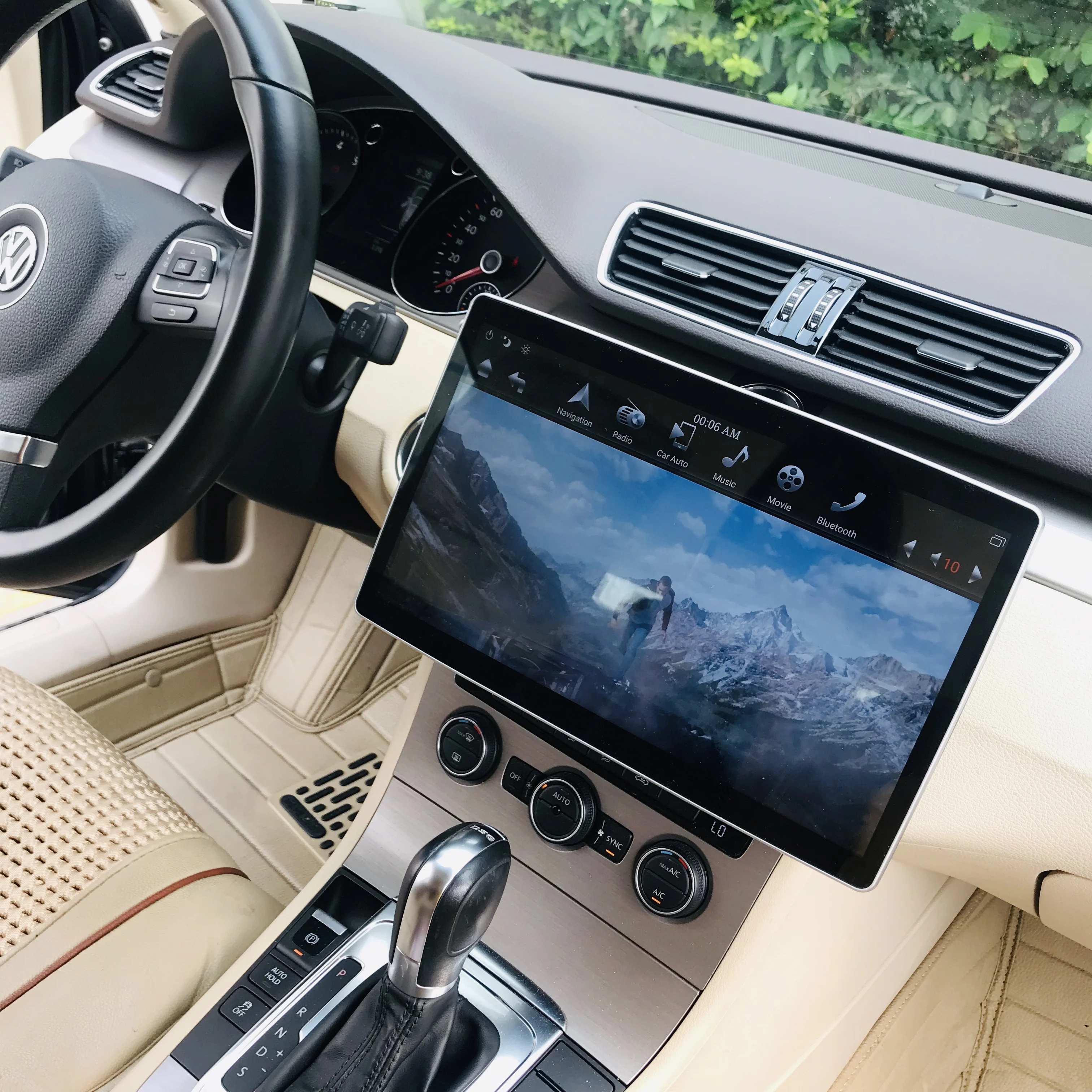 

12.8 Inch Vertical Screen Android System 13 System Multimedia Navigator Universal In All Cars RAM4+32