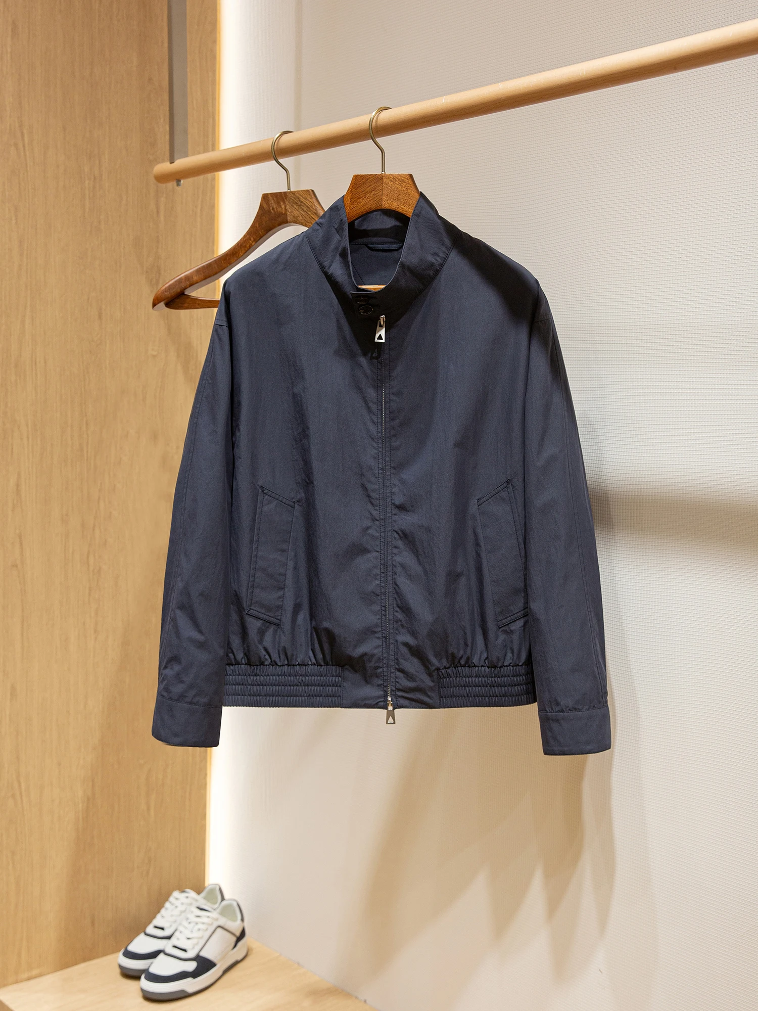 

Brocade cotton blend waterproof and moisture-permeable men's casual stand-up jacket