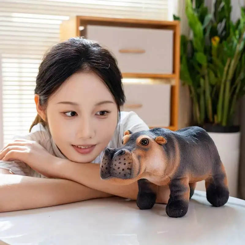 L'ultima simulazione dell'ippopotamo bambola Kawaii farcita peluche bambola cartone animato anime carino regalo di compleanno per gli amici bambole divertenti