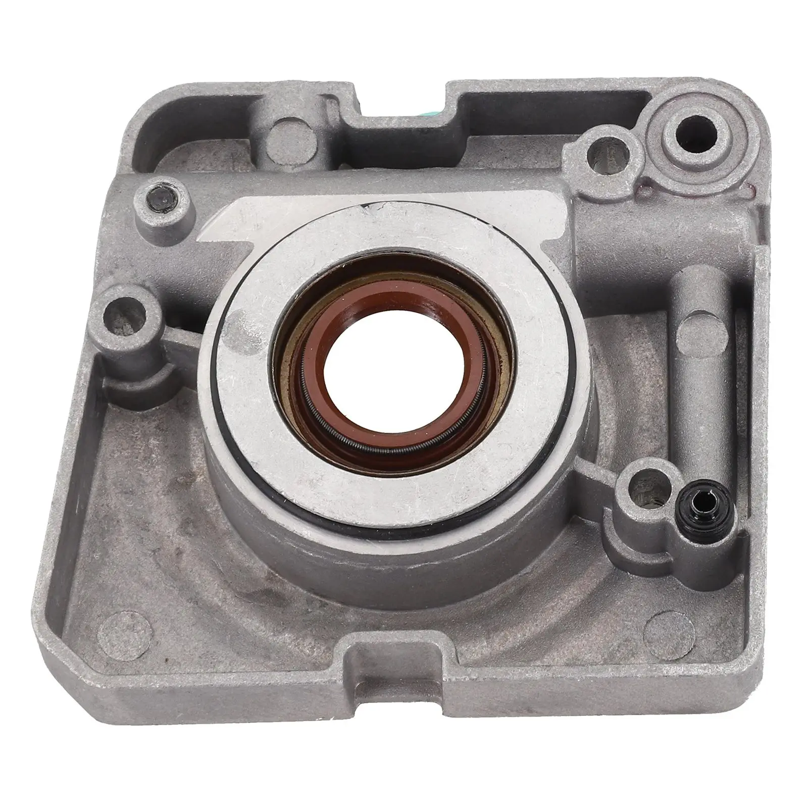 

Efficiently Engineered Chainsaw Oil Pump Kit Designed to Fit Multiple Models Including Both Standard and Variants