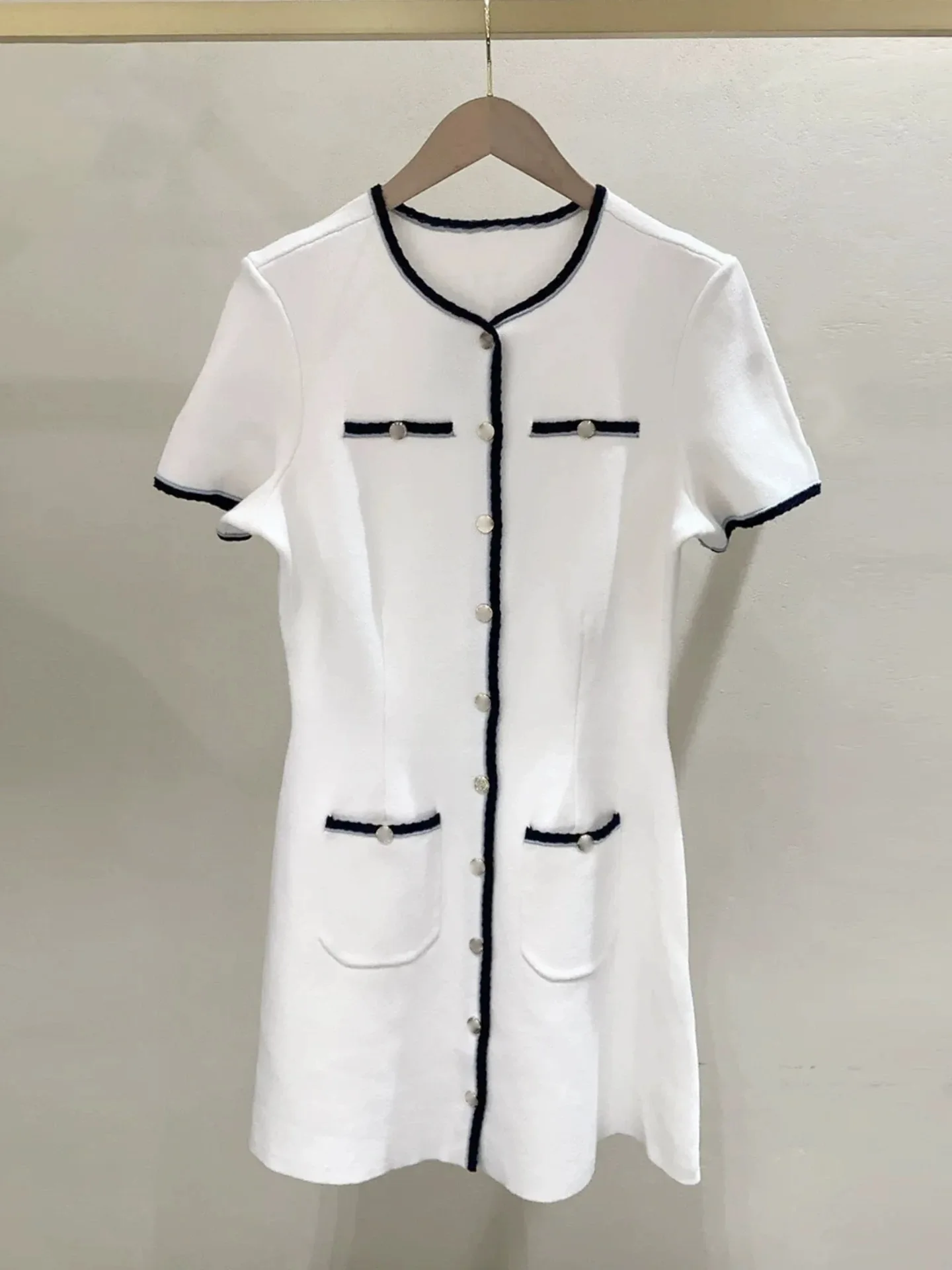

M Home Early Spring White Knitted Short Sleeve round Neck Dress Elegant Style Micro Elastic Soft Viscose Fiber Workwear Daily...