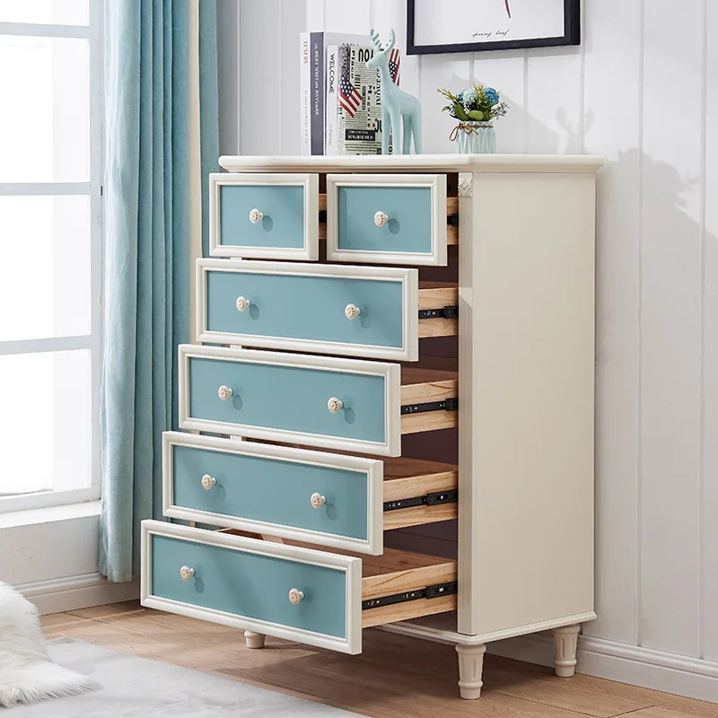 خزانة تخزين بأدراج غرفة المعيشة وغرفة النوم الحديثة والبسيطة الأمريكية