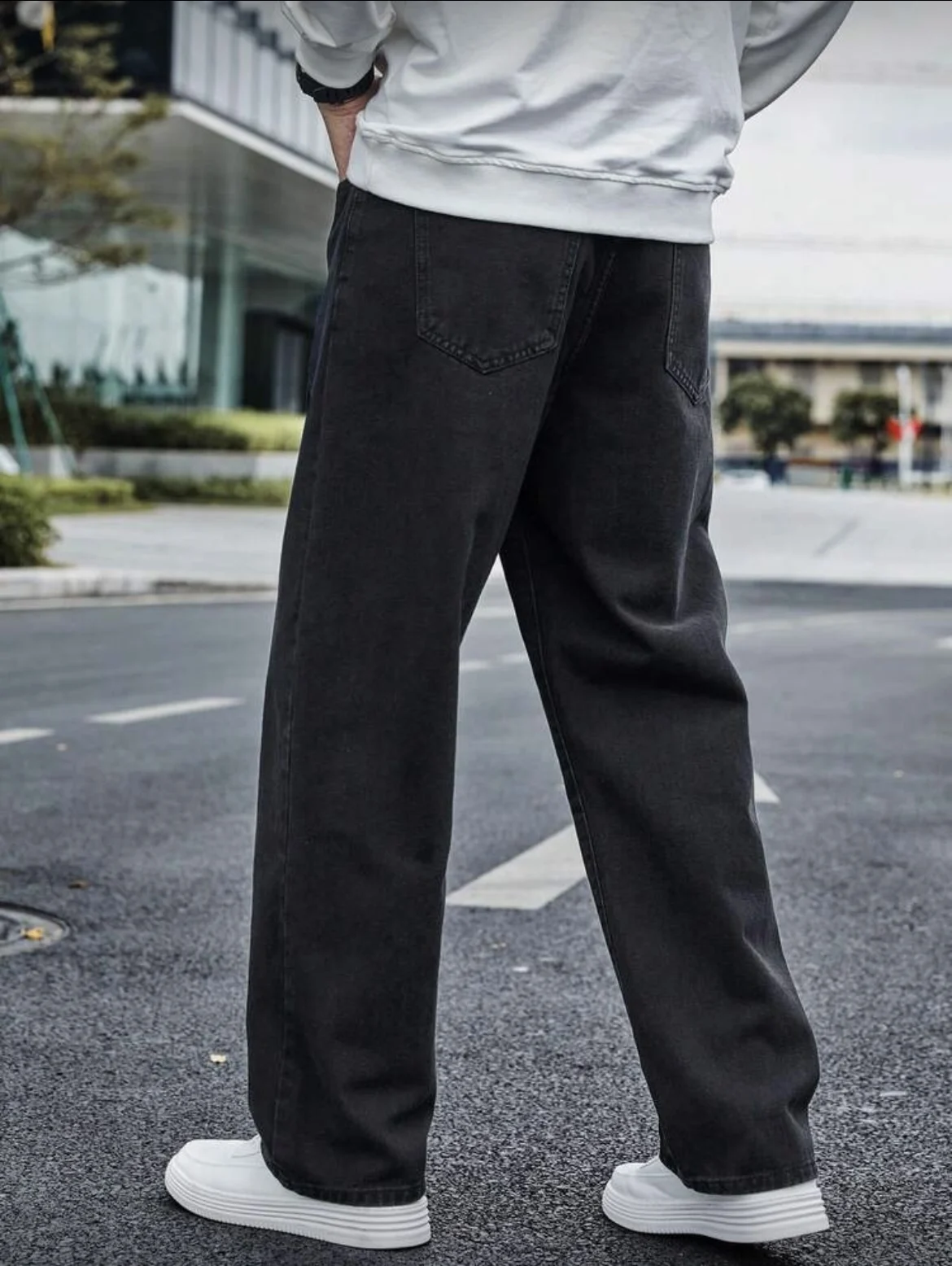 جينز مستقيم للرجال - مقاس مريح مع ثنية رائعة وبطن وتنحيف باللون الرمادي الداكن