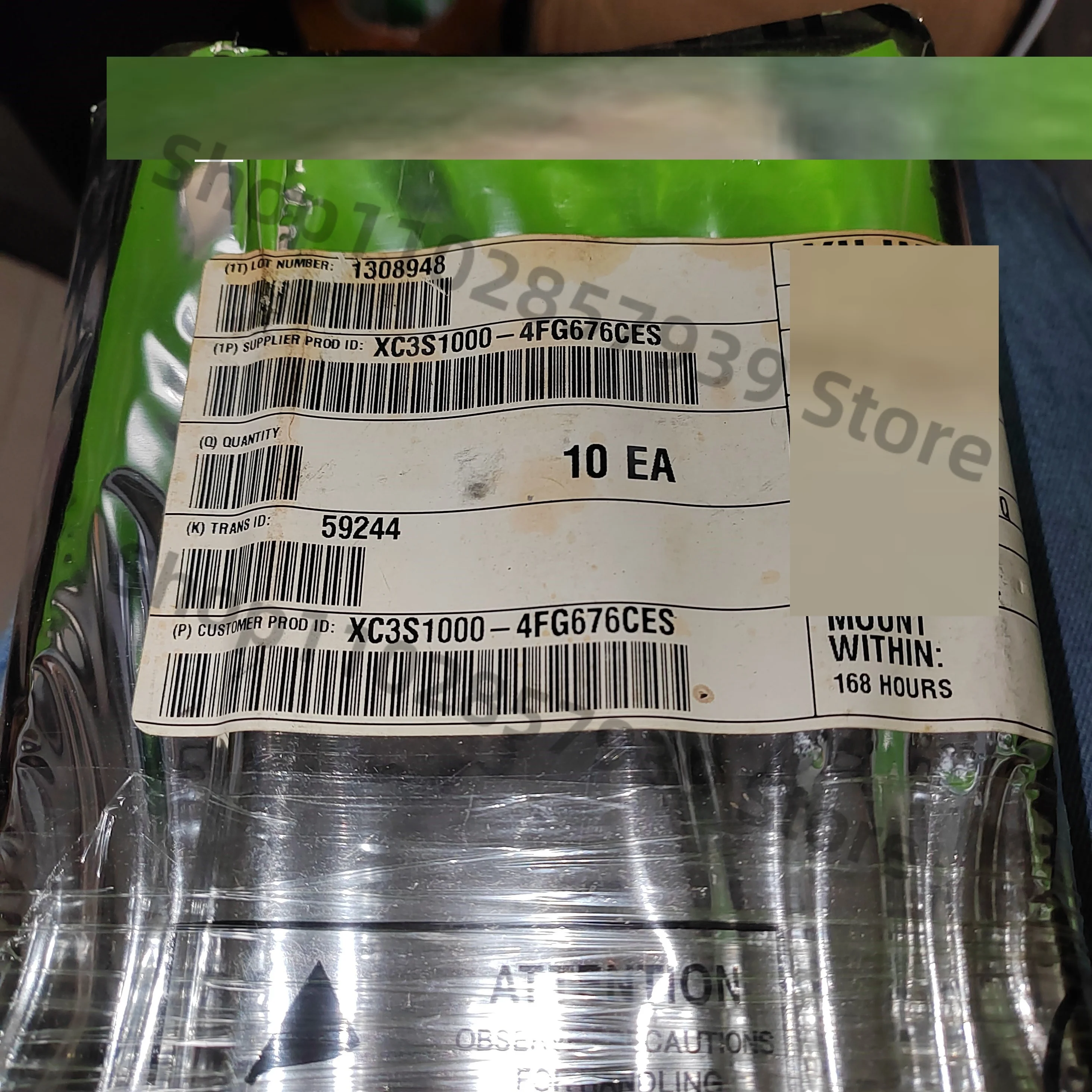 

XC3S1000-4FG676CES 1PCS/LOT XC3S1000-4FG676C XC3S1000 4FG676C BGA-676 Original spot, free shipping, programmable logic devices
