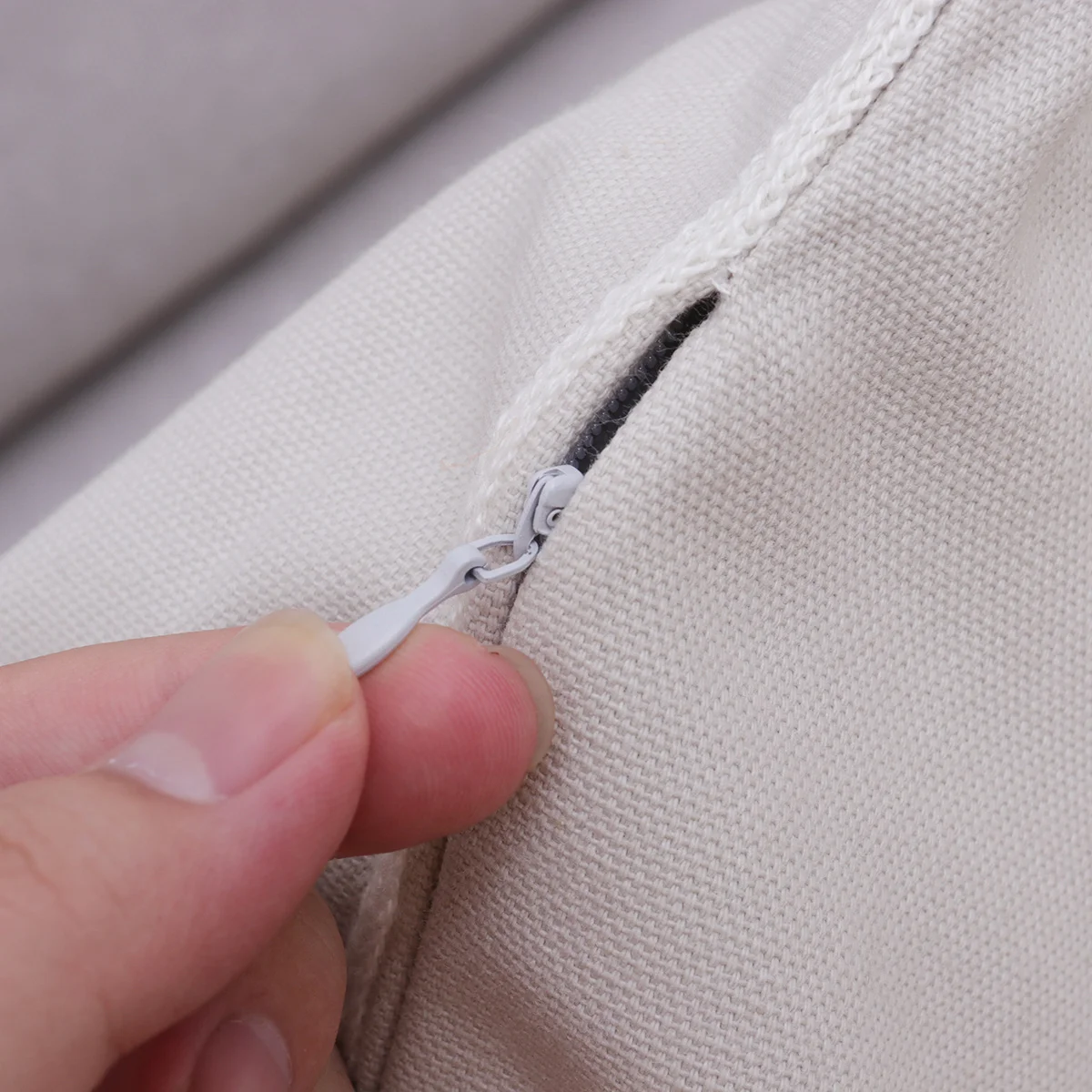 

2Pcs Snowflake Embroidered Pillow Cushion Cover Grey Christmas Throw Pillow Case Home Sofa Bedroom Decoration Cushion Cover