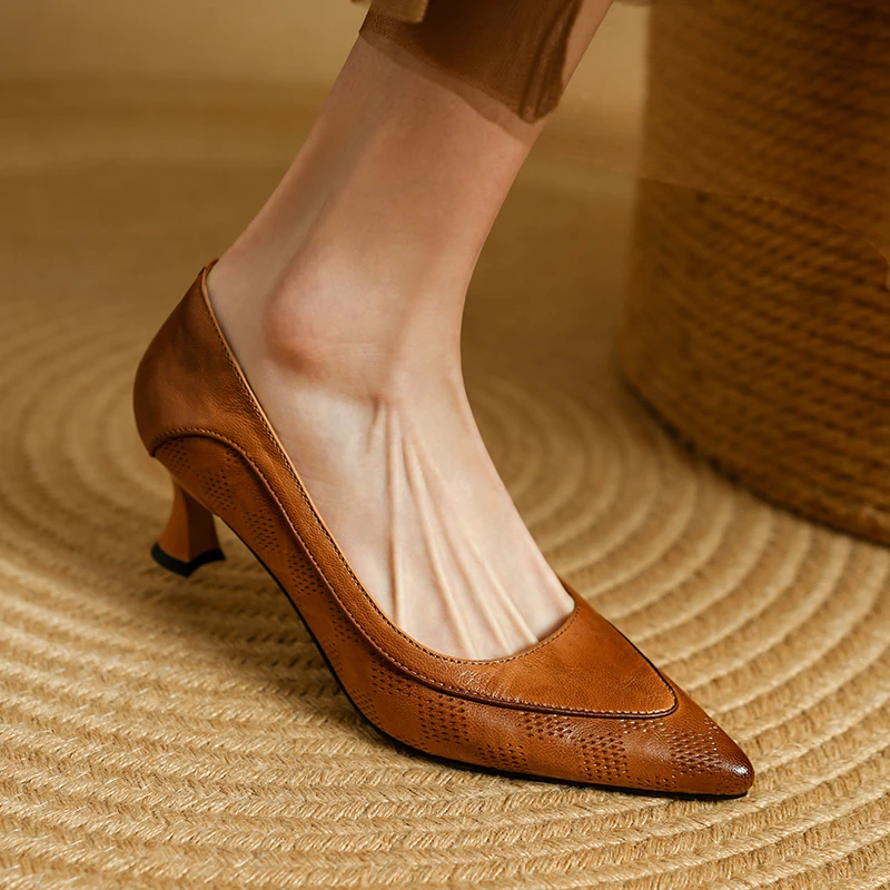 2026 new spring autumn women pumps natural leather 22-25cm washed sheepskin+pigskin pointed toe high heel women shoes fashion