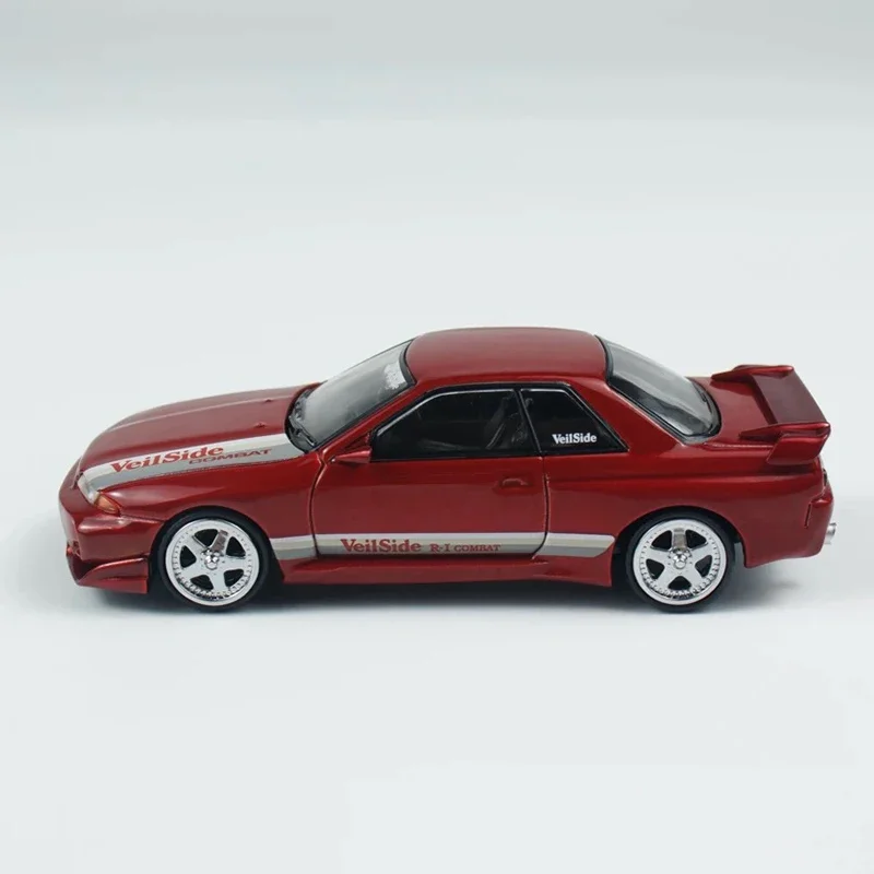 MINIGT متوفر في المخزون Nissan Skyline GTR R32 1:64 VeilSide Combat C-I Gem Red 987 Diecast مجموعة نماذج السيارة ألعاب