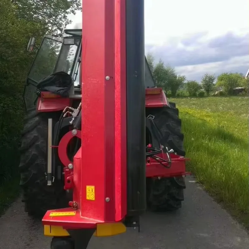 Driven Industrial Flail Mower CE  | IOT Enabled 180 Swivel Blade Design For Efficient Grass Cutting 55-90HP Tractors
