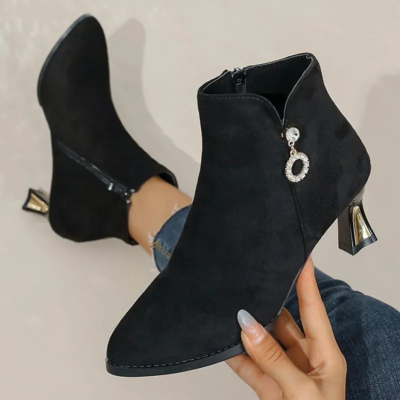 Schwarze Spitze Stiefeletten Herbst Winter Warme Stiefeletten mit Absatz für Damen Trend 2026 Bequeme und Elegante Kurze Damenschuhe – Detail 7