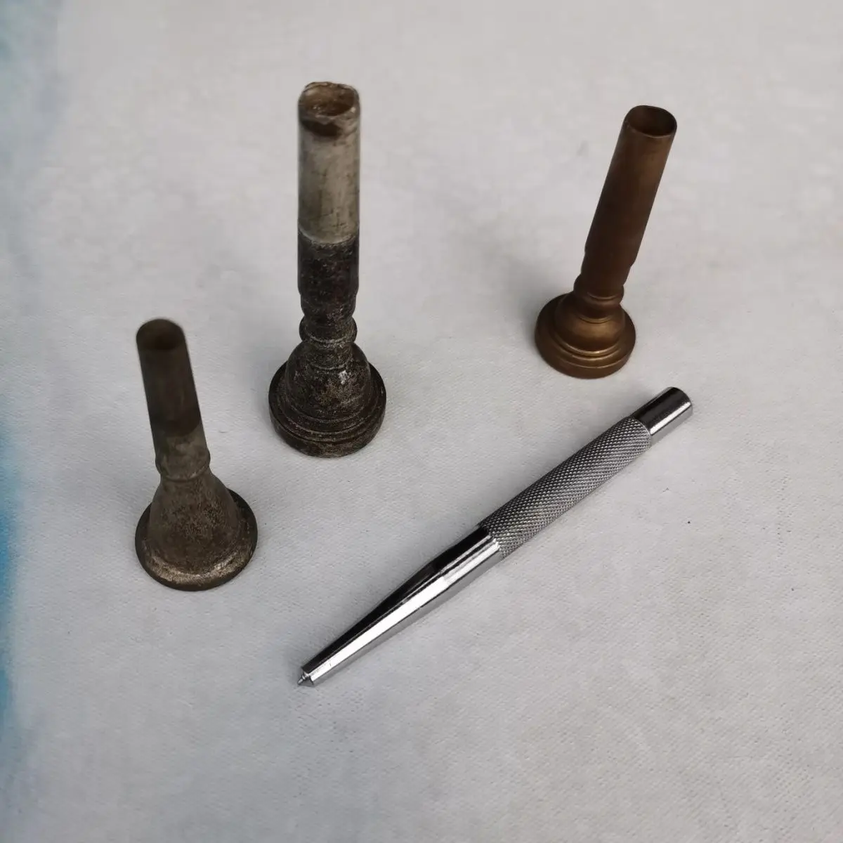 

Brass instrument horn repair tool, horn repair tool, horn repair tool, horn repair tool, horn repair tool