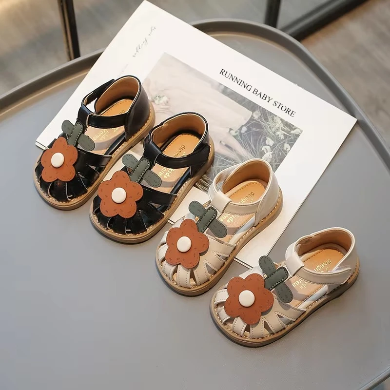 2026 Children's Shoes Girls Sandals Beauty Large Flower Summer New Closed Toe Fashion Soft Bottom Kids Baby Girl Beach Shoes