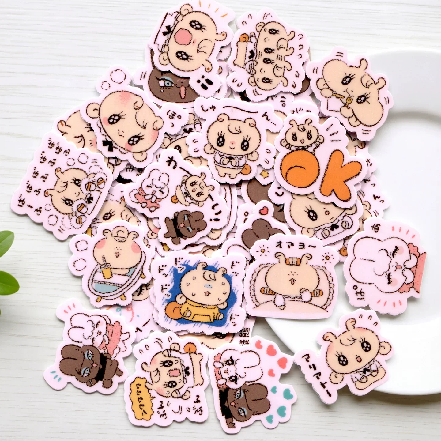40pcs/pack Snail Wants to Be a Rabbit 2-3cm waterproof diy sticker