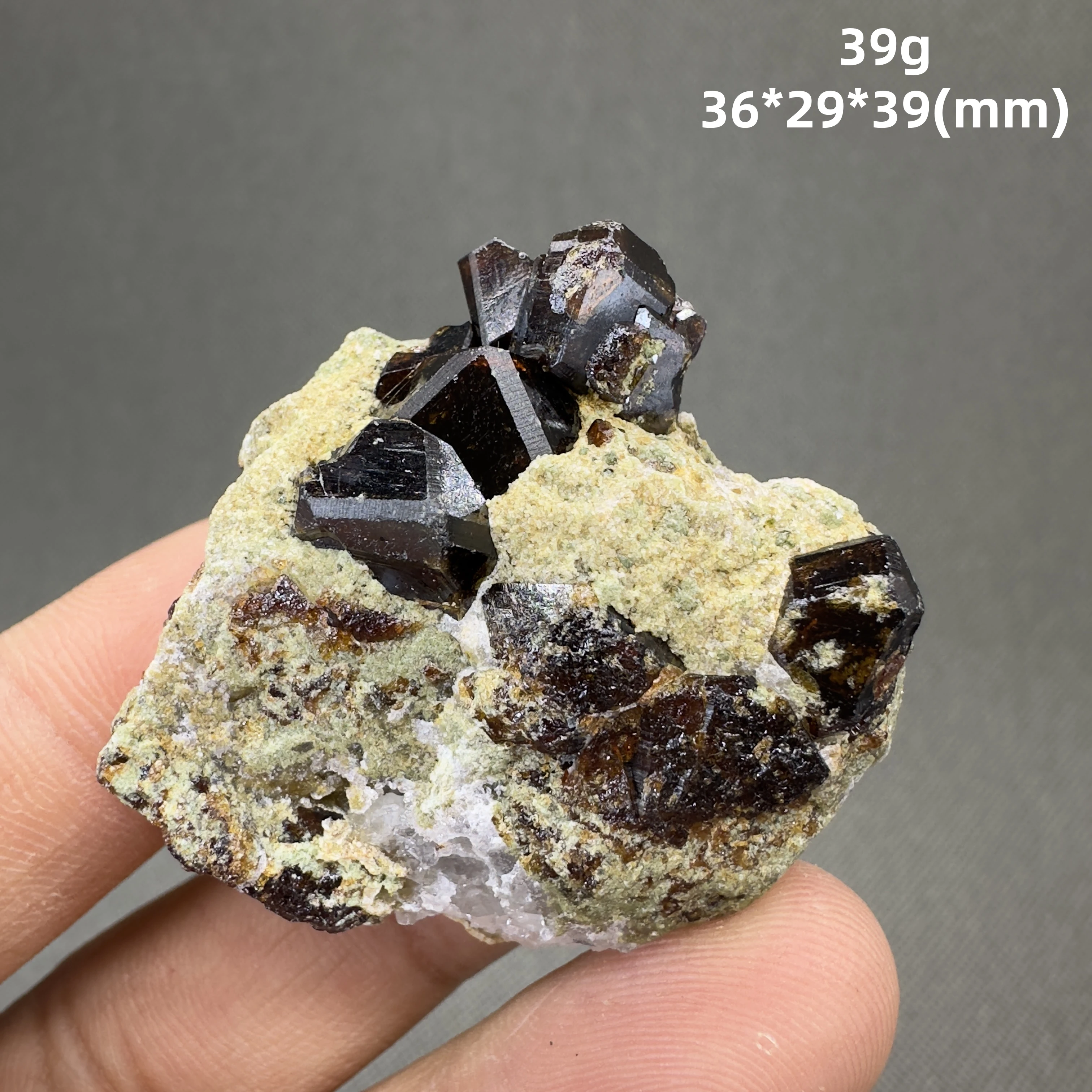 New! Natural Inner Mongolia Garnet mineral specimens + healing quartz crystals and stones rock gemstone - Image 4