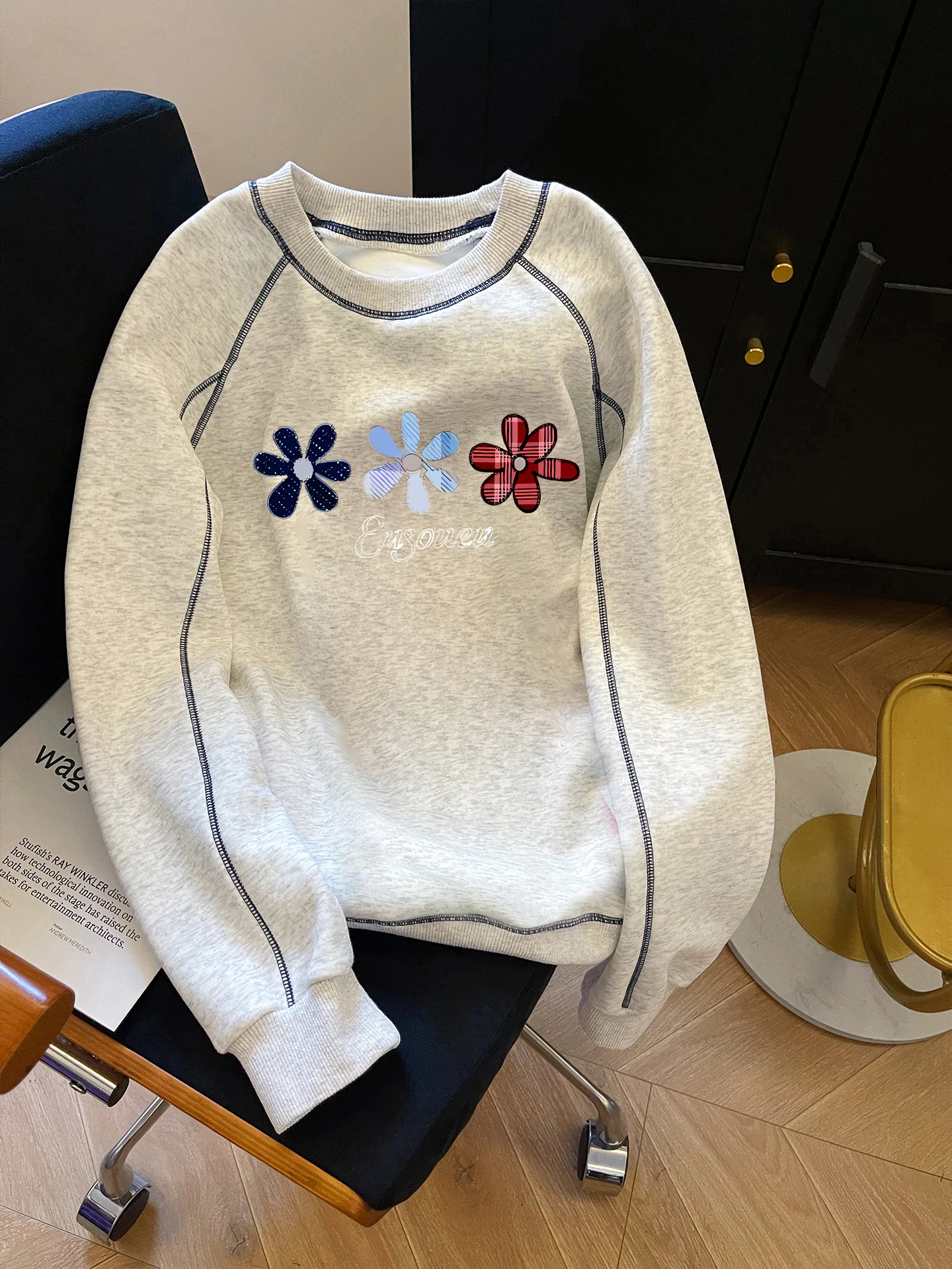 

Худи свободного кроя с круглым вырезом, дизайн весна-осень, с принтом «анти-эйдж», в японском студенческом стиле, цветной, с прострочкой