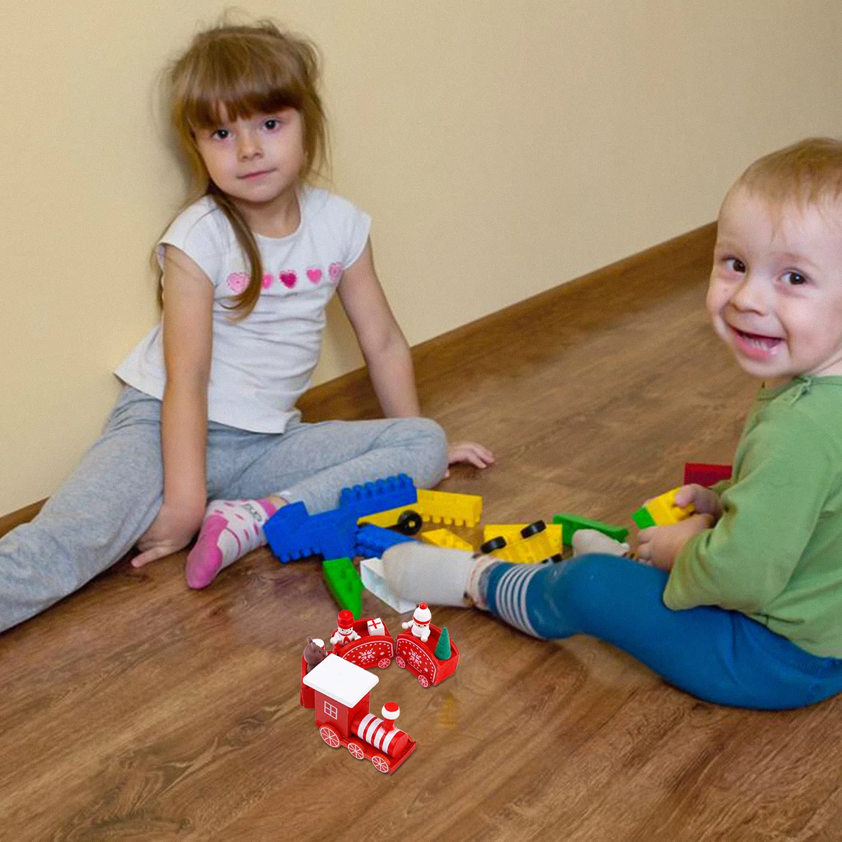 Xmas Train Decor Wooden Crafts Christmas Tabletop Ornament Desktop Decoration Xmas Ornament Festive Celebration