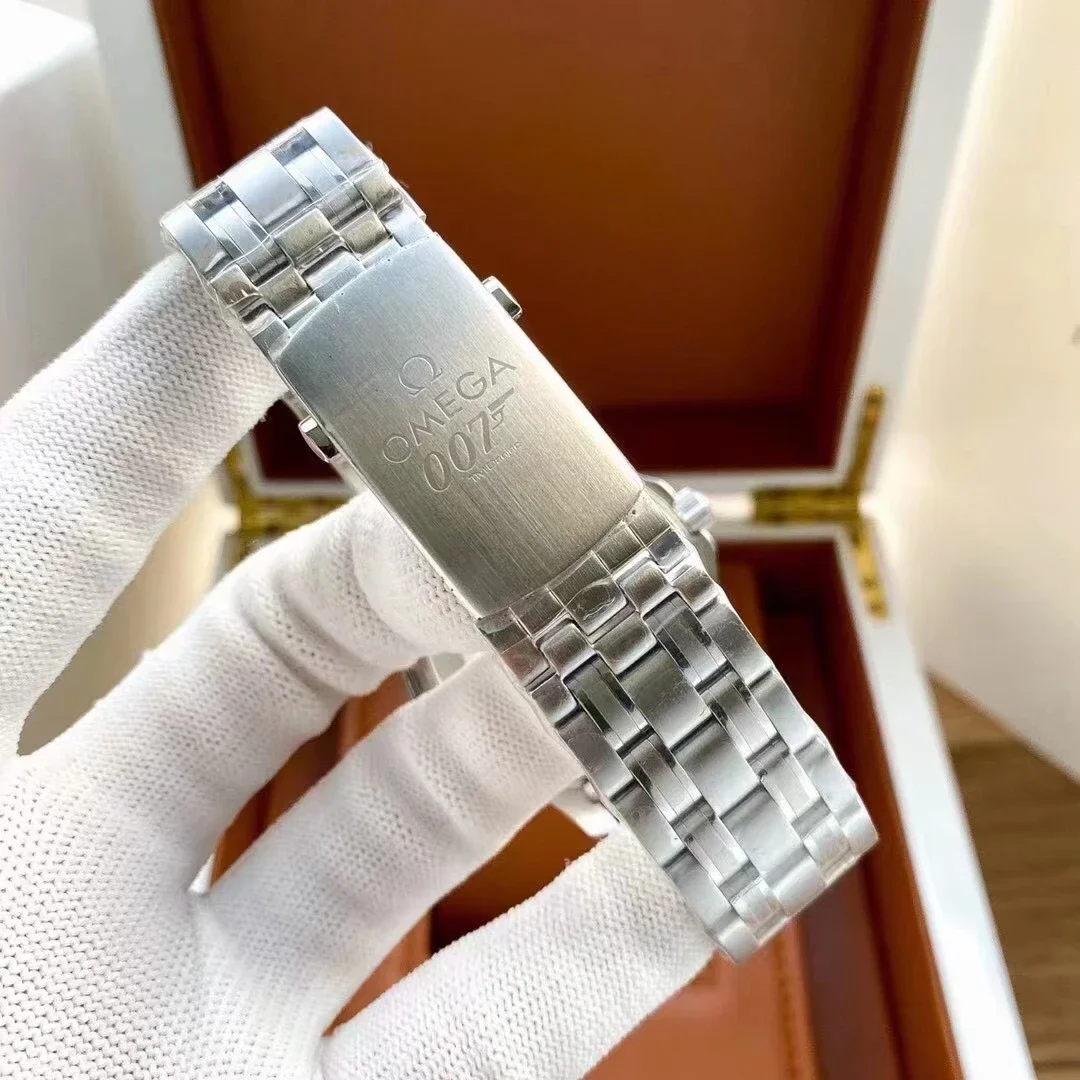 Luxury Watch Automatic Watch Men Free Shipping Items Water Proof Screw Crown Altimeter Mechanical Watch Watches for Men