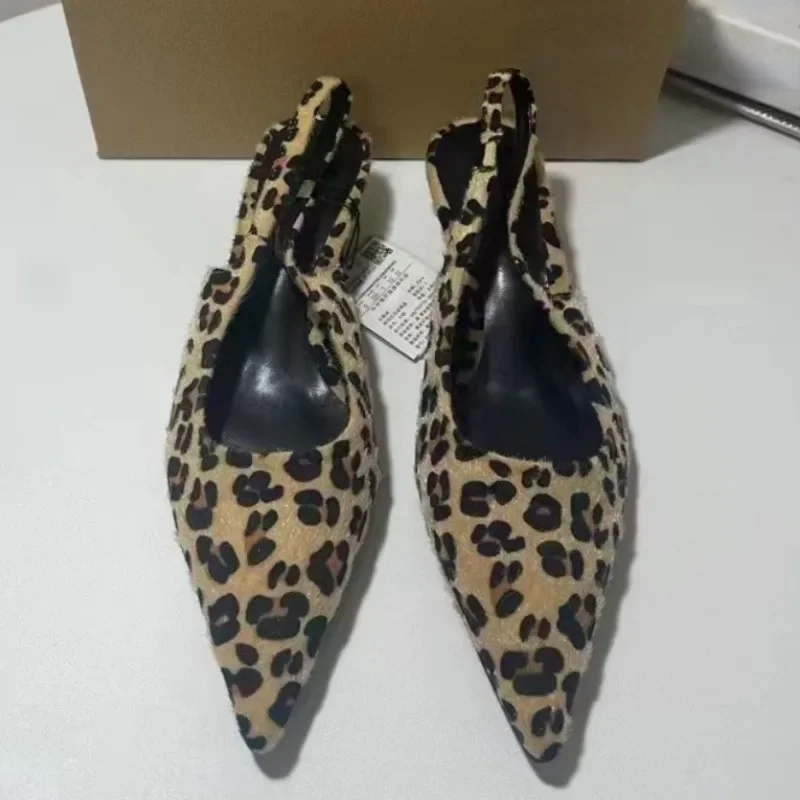 Women\'s Sandals 2026 Summer Footwear Pointed Toe Mid Heels Fashion Designer Leopard Print Large Size Dress Party Ladies Shoes