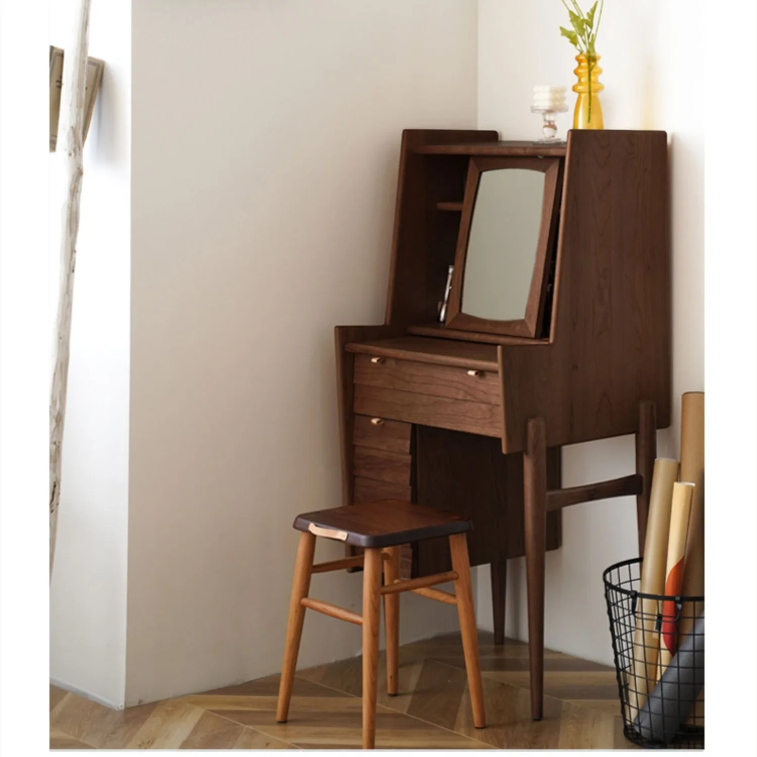 

Cherry wood dresser, Japanese-style storage small apartment solid wood bedroom desk integrated bedside table