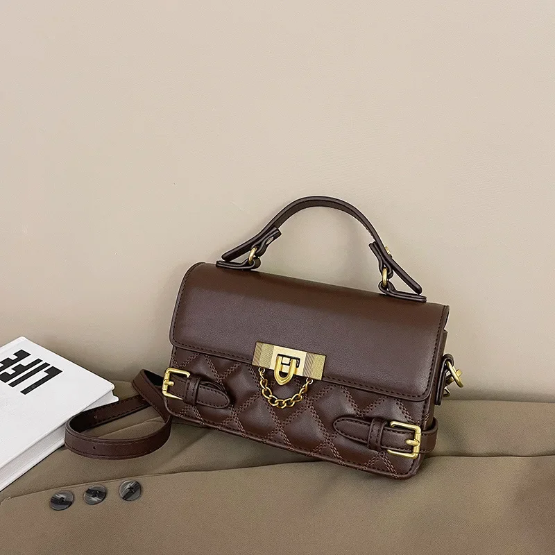 

2025 New Model! Women's Retro Small Square Bag - Niche Design, High - end & Versatile with Diamond Decoration