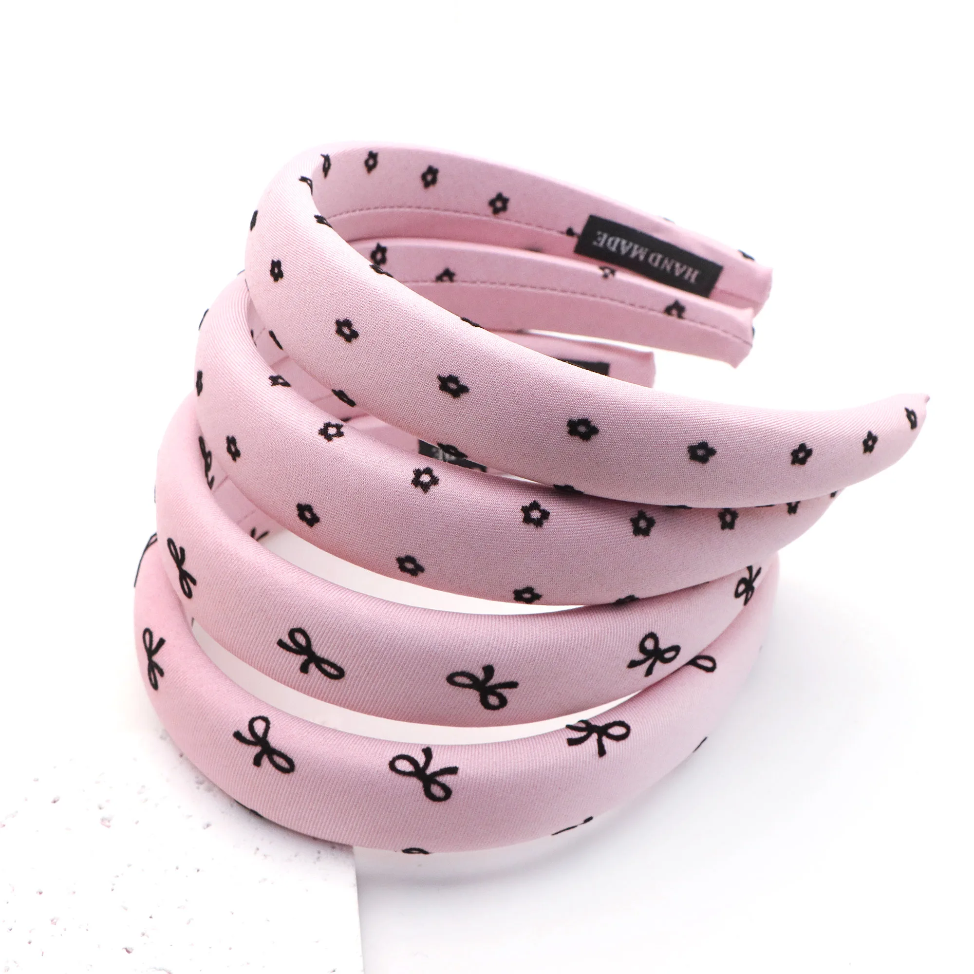 

1Pc Velvet Floral Pattern Blue Pink Headbands Easy Accessory for Outings That Enhances Elegance And Complements