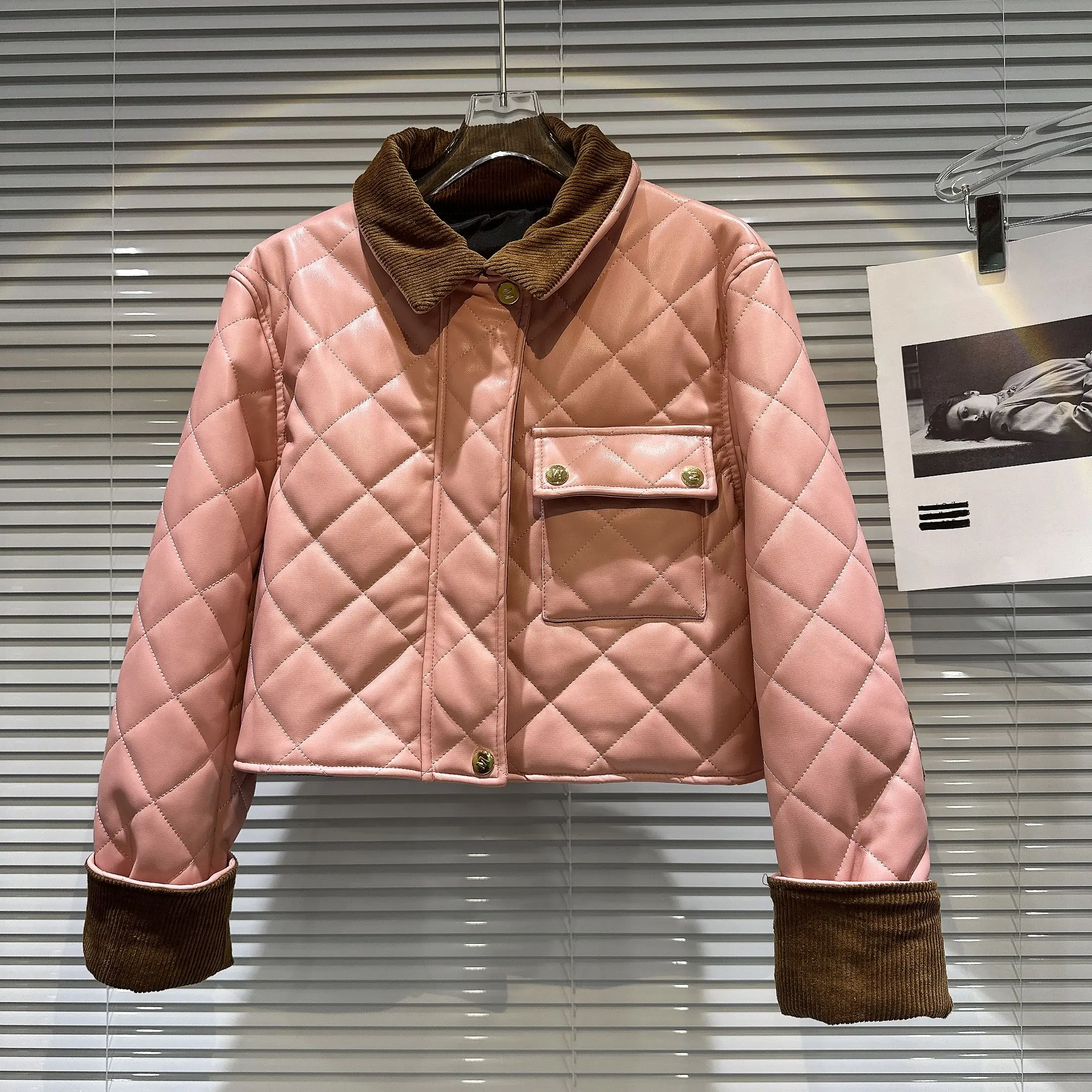 

Trendy Winter New Women's Cotton Jaet PU Leather Emed Cotton Diamond Patterned Collar Long Sve Thiened Outerwear