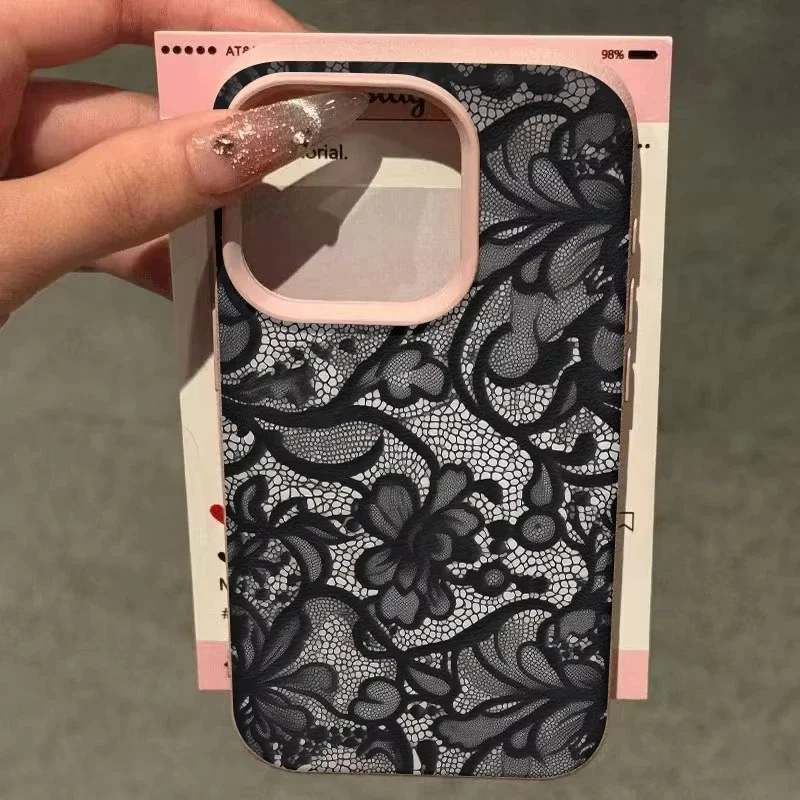 Elegante schwarze Handyhülle mit Spitzen-Blumenmuster für iPhone 17 16 15 14 13 12 11 – Gotische Vintage Anti-Kratz-Leder-Handyhülle