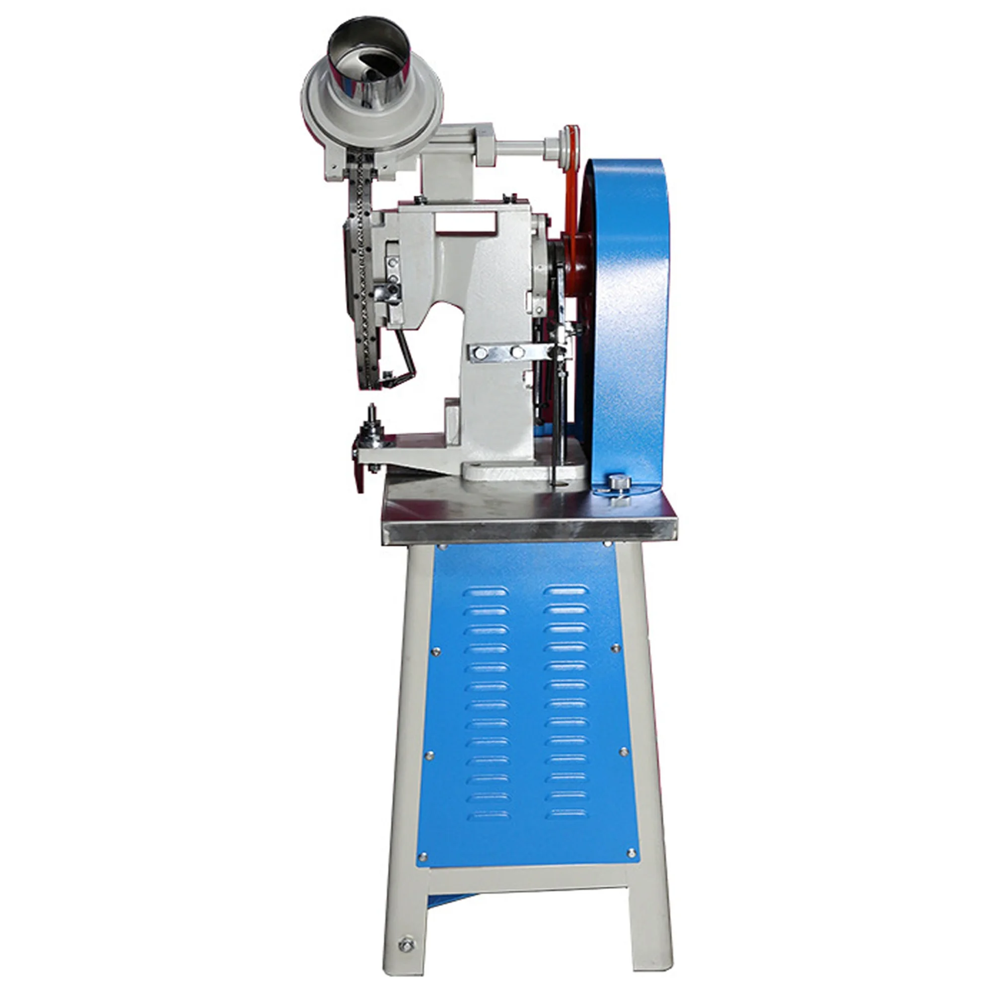 Automatic eyelet rivet machine for shoe