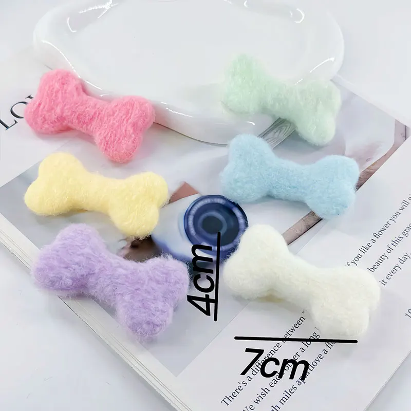 40 Stück, 7 cm, niedliche, beidseitig mit Plüsch gefütterte Hundeknochen-Applikationen zum Aufnähen, ideal für DIY-Broschen, Haarspangen, Accessoires, Puppenkleidung und als dekorative Aufnäher. – Detail 2
