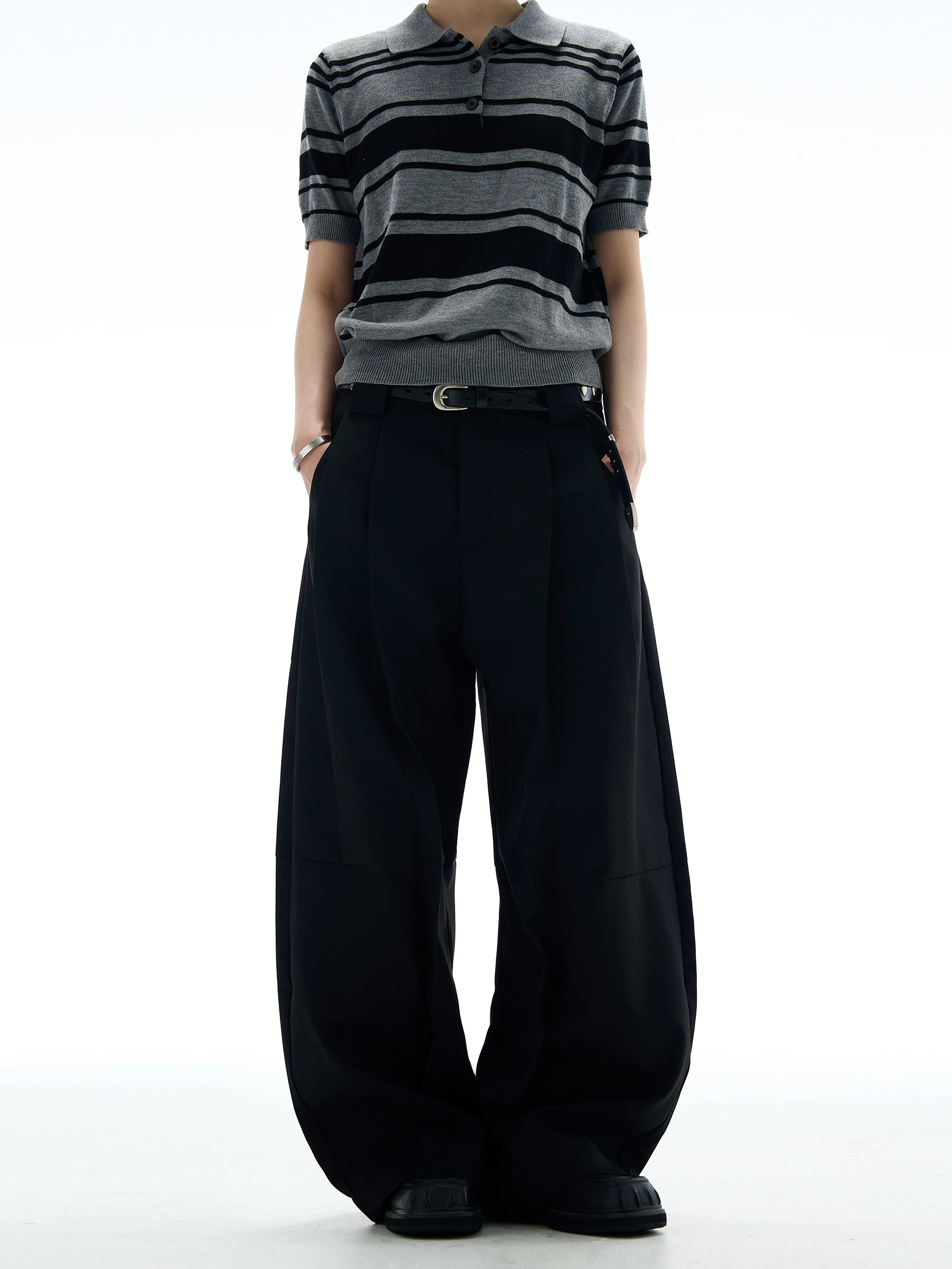

MADWITCH American Retro Pleated Wide Blade Casual West Pants Loose Wide Leg Baggy High-End Feeling Long Trousers ex