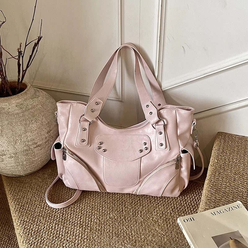 

Однотонная повседневная сумка-тоут из искусственной кожи с заклепками и молнией, 2026, высококачественная легкая роскошная универсальная сумка в мотоциклетном стиле, модная крутая сумка на плечо