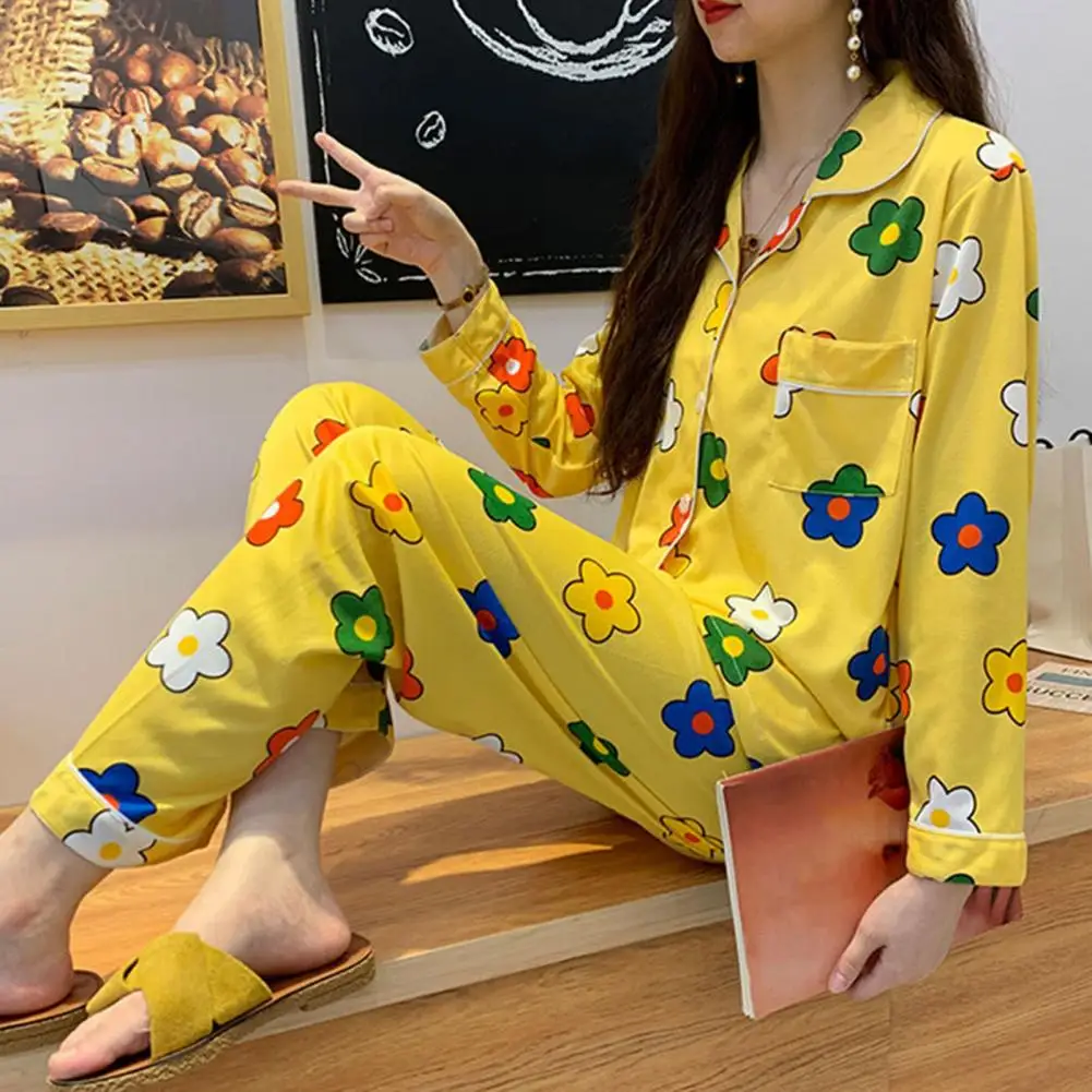 Loose Fit Pajama Set Colorful Cartoon Flower Printed Satin Pajama Set for Women Long Sleeve Top Wide Leg Pants for Fall