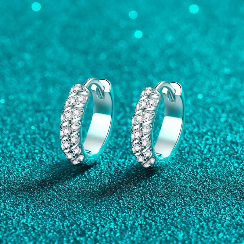 

0.38ct D Color Moissanite S925 Silver Hoop Earring for Women Plated Pt950 Striped Micro Inlay Ear Loops Gift Jewelry Wholesale