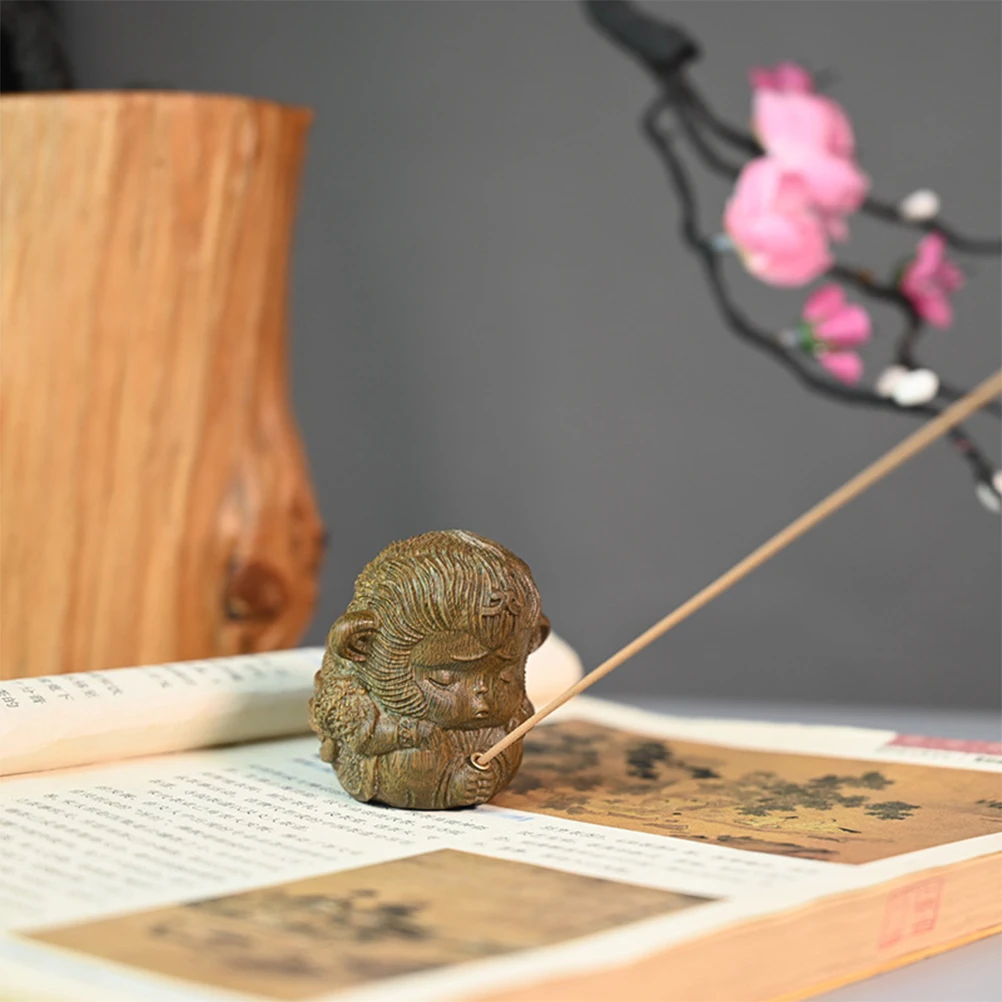 

Monkey Holding Incense Ornaments Wood Carved Animal Crafts Statue Figurine Scent Stick Holder Sculpture Insence Home Decoration