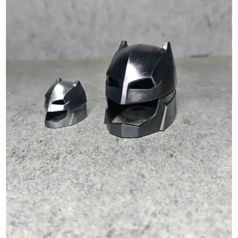 1/12 1/6 Scale DC Batman Heavy Armor Empty Helmet for 6''12'' HT Mezco Action Figures Soldier Accessories Skull Model Decor view 3