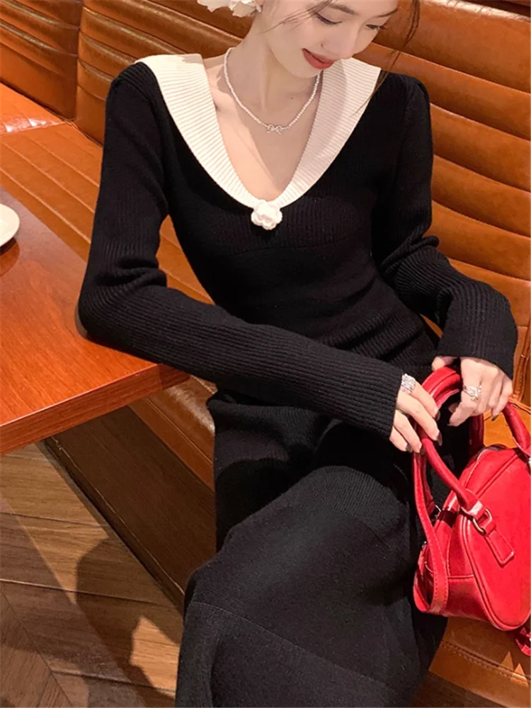 خريف جديد خمر أزياء الخصر النحيف الأسود محبوك فستان طويل الأكمام 3D زهرة الخامس الرقبة ألف خط شيك ميدي سترة قاع اللباس