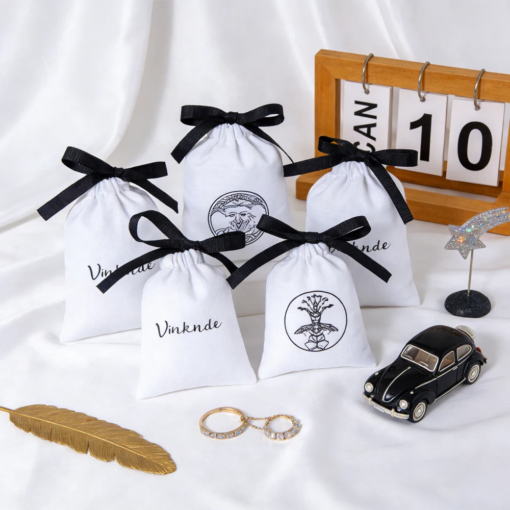 

Customized Print Logo Cotton Jewelry Bag Nature Canvas Gift Bags for Makeup Brush Organizer Pouch Wedding Favor Candy Packaging