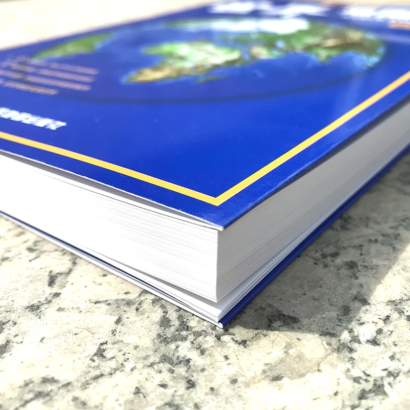 Libro de mapas de edición topográfica del Atlas mundial, versión bilingüe (chino y otros idiomas), referencia geográfica para estudiantes, 2024