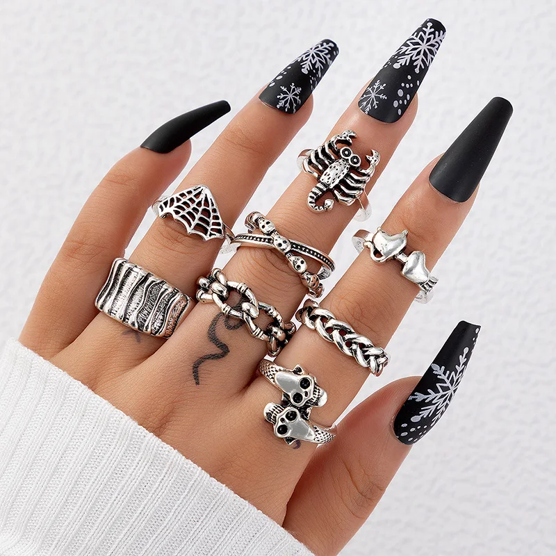 Tocona Vintage Personalized Dark Butterfly Skull Hollow Face Multi Piece Ring Punk Geometric Metal Ring Set Halloween Gifts