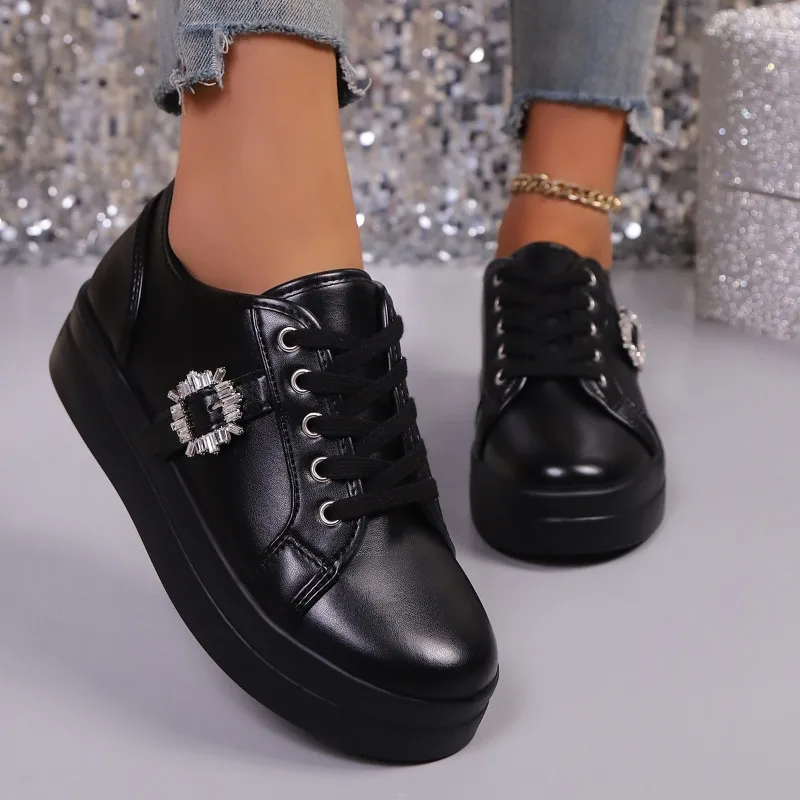 : Scarpe casual da donna (nuove)
