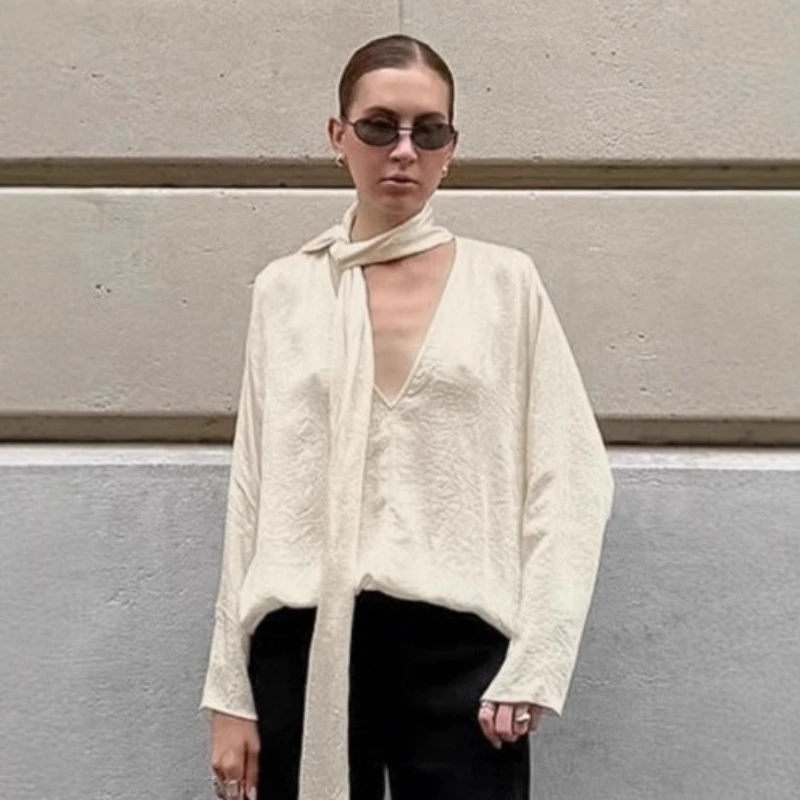 

2026 Spring New Neck Strap V-neck Design Loose Wrinkle Material Shirt Women's Wear