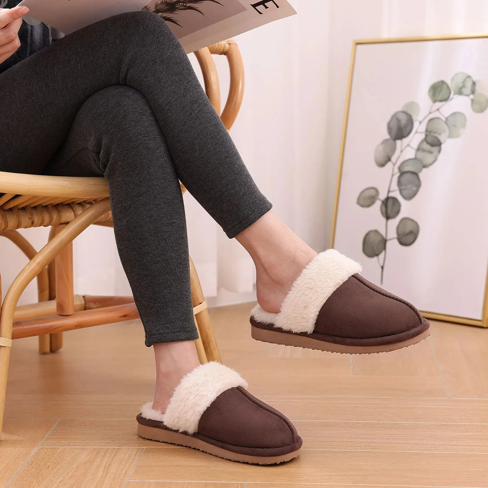 Crestar sandal bulu Suede hangat untuk wanita, sandal rumah bulu Suede hangat di luar ruangan, sandal berbulu untuk kekasih musim dingin