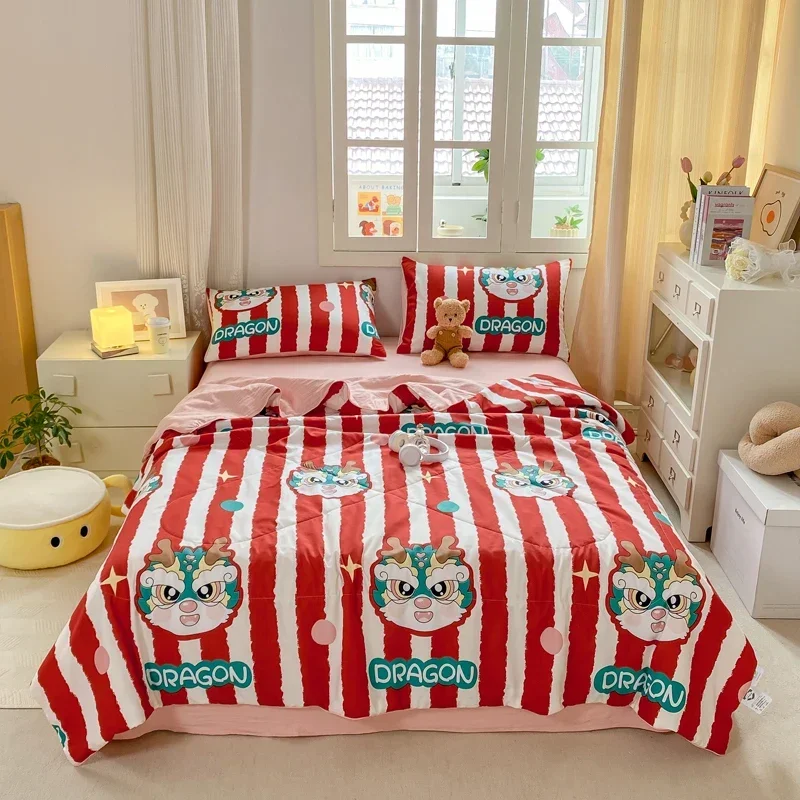 

Одеяло с изображением милого дракона, простота, дышащее летнее воздушное одеяло в красную полоску, постельное белье для девушек и взрослых