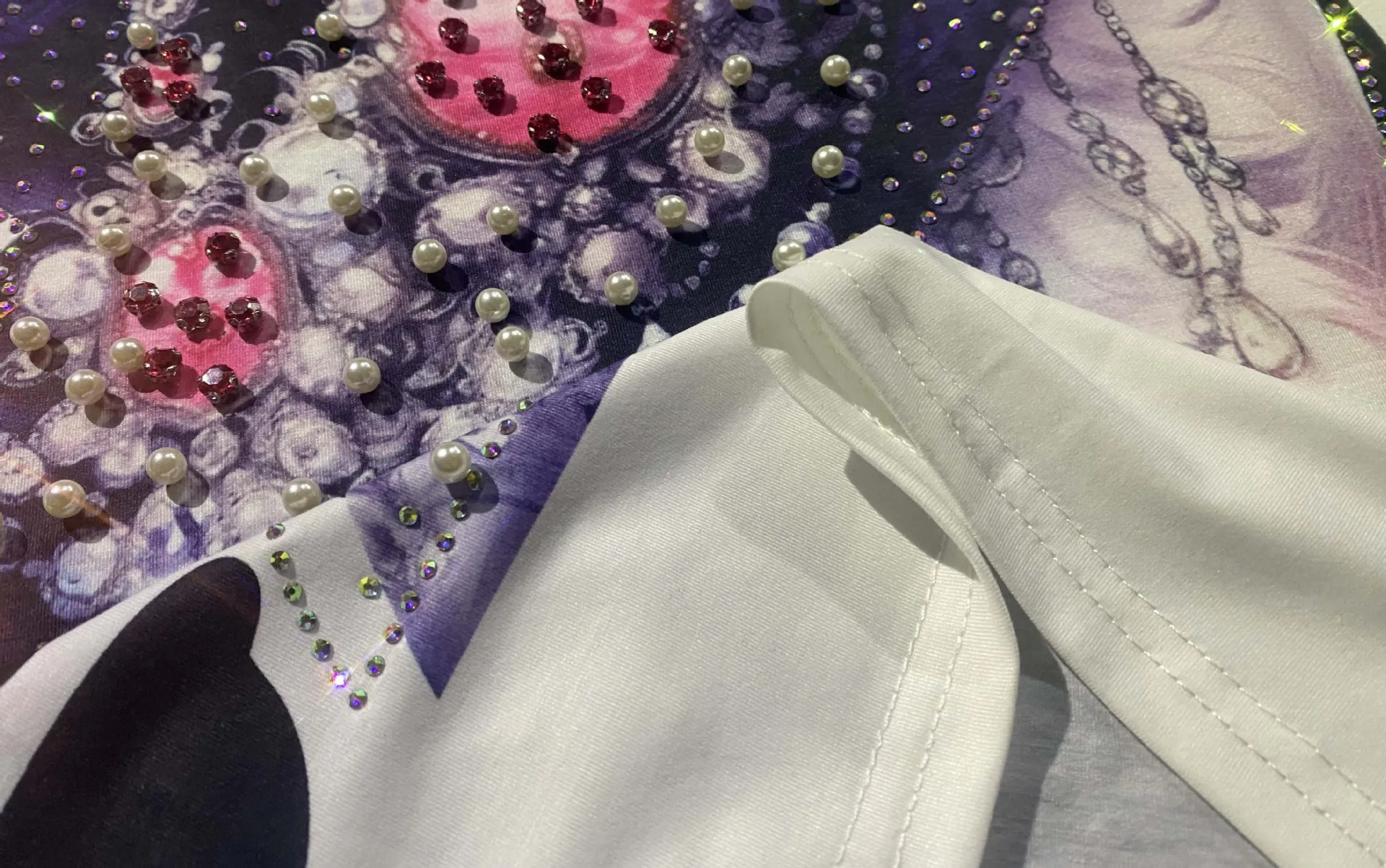 PLUS ขนาดแขนสั้นเสื้อ T ผู้หญิงฤดูร้อนเสื้อผ้าการ์ตูนพิมพ์เพชรประดับด้วยลูกปัดเสื้อ O คอลําลองเสื้อถัก Camisetas