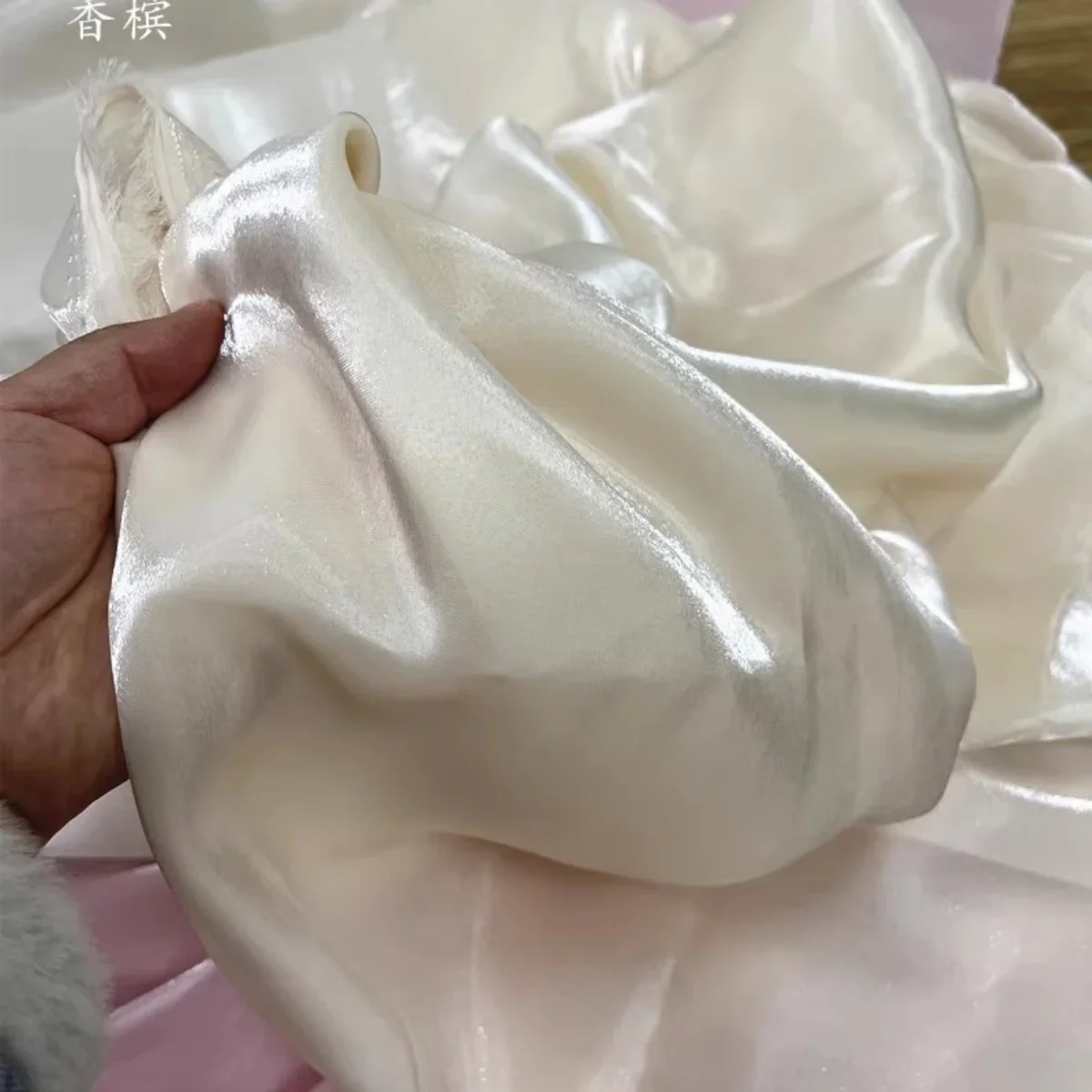 

Elegant Crystal Gloss Satin Draping Fabric Luxury Shimmer Textile For Wedding Stage Jewelry Nail Art Creative DIY Display