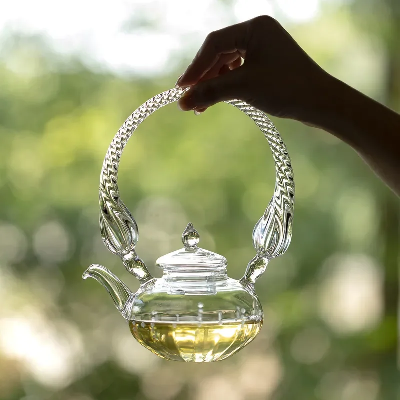 Borosilicate Glass Teapot for Hot and Cold Brew Transparent Heat Resistant Kettle Elegant Design Tea Set for Home Office Use