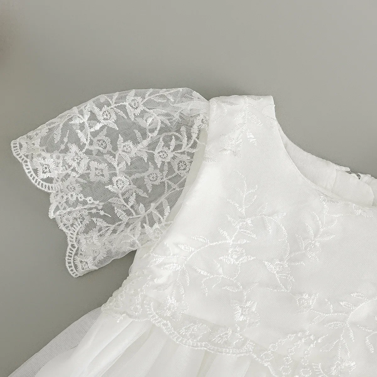 فستان بناتي للأطفال من الدانتيل المجوف ثوب تعميد الطفل مطرز بالزهور الرضع طفل عيد ميلاد الاشياء 12 24 شهرا #3